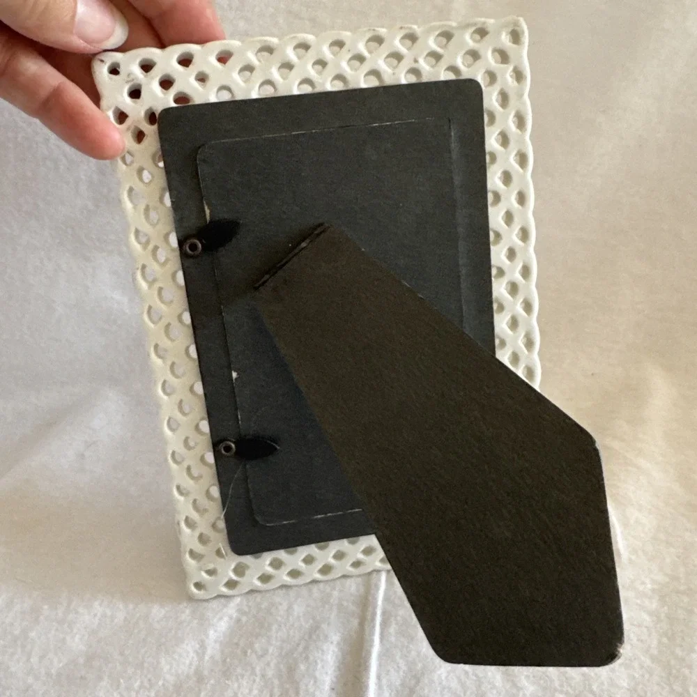 Reticulated Lattice Edge Ceramic Picture Frame Rectangle Photos Wedding 4.5x3